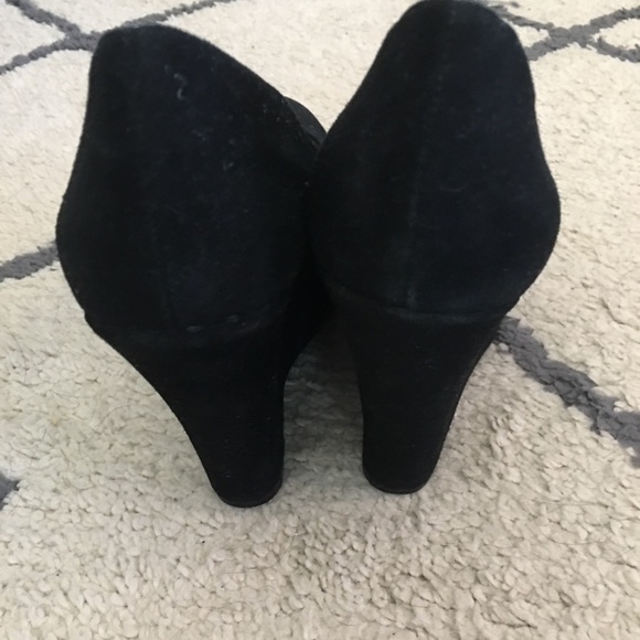 Steve Madden Suede Platform Wedges - Picture 4 of 6